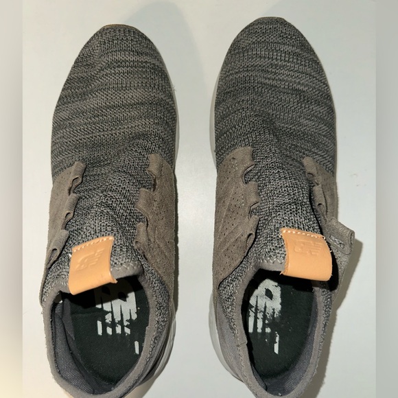 New Balance Sneakers - Picture 2 of 6